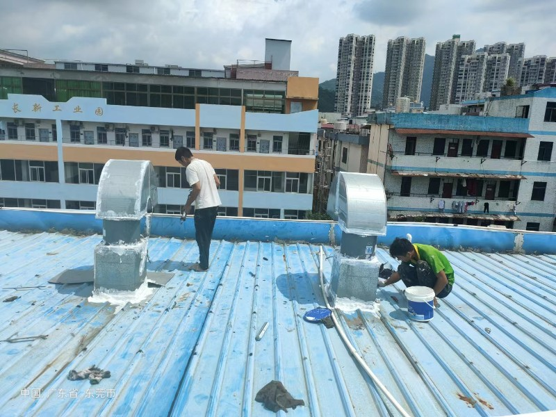 大兴钢结构屋面涂料维修方法